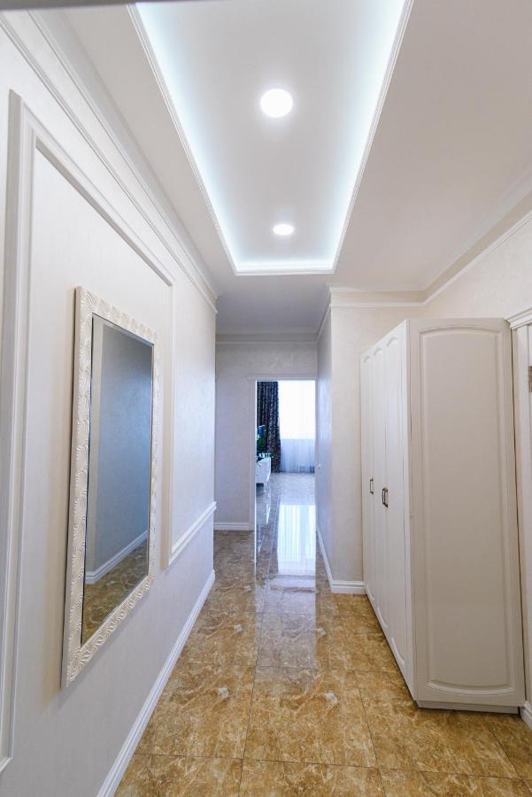 Apartamento Luxury For Business & Pleasure Royal 2 Kiev Exterior foto