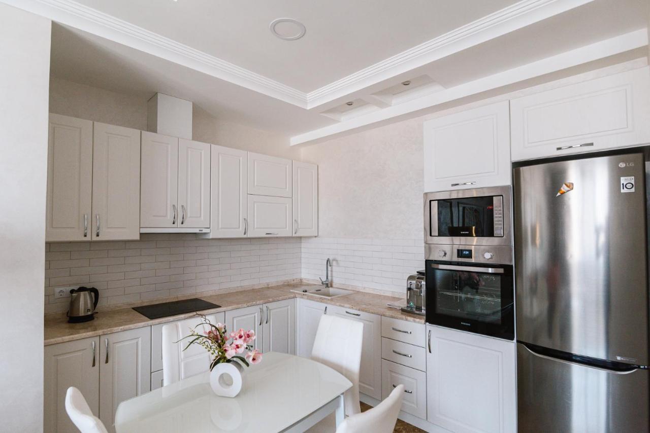 Apartamento Luxury For Business & Pleasure Royal 2 Kiev Exterior foto
